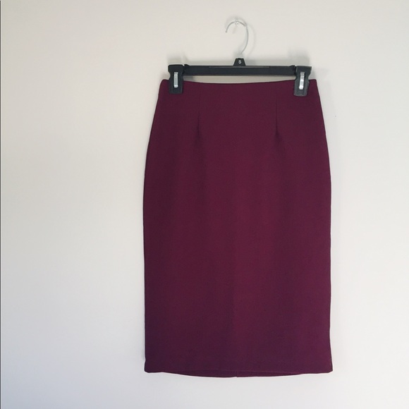 Forever 21 Dresses & Skirts - Forever 21 // Midi Pencil Skirt